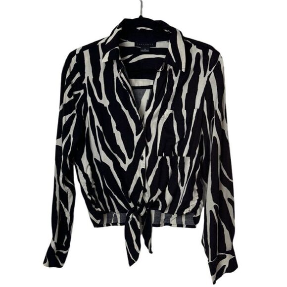 Sanctuary Girlfried Tie Front Botton-UP Shirt Size Medium - Picture 1 of 10